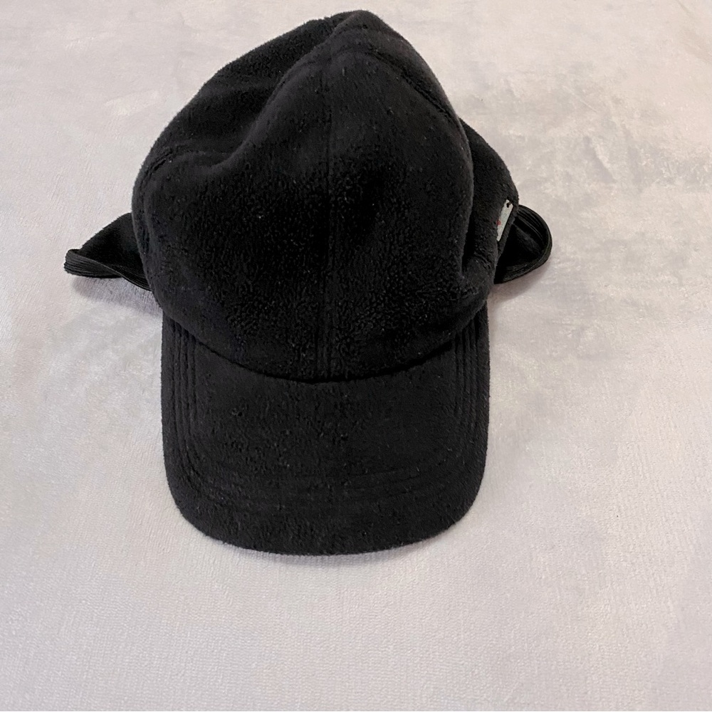 Wigebs men’s black fleece baseball cap with earflaps